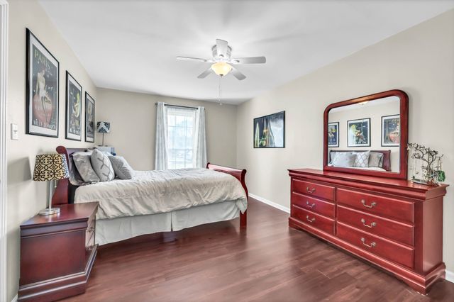 304 Buckingham Pl, Clarksville, TN 37042