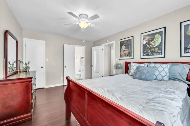 304 Buckingham Pl, Clarksville, TN 37042