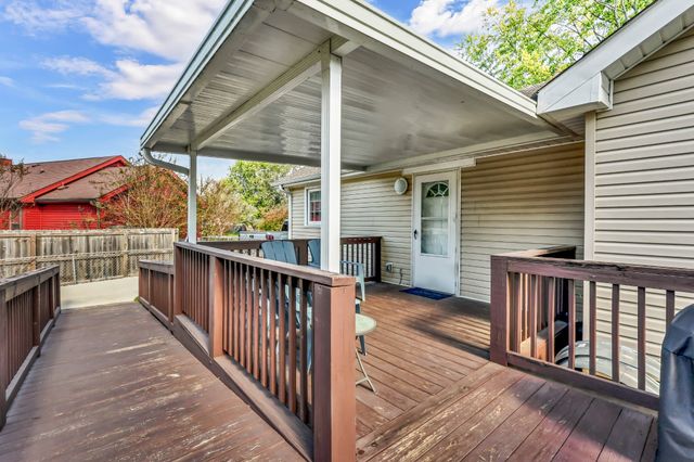 304 Buckingham Pl, Clarksville, TN 37042