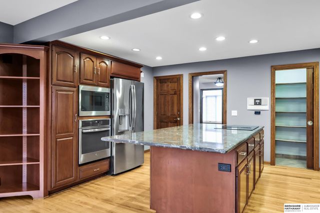 4415 S 167th Avenue, Omaha, NE 68135