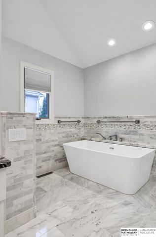 4415 S 167th Avenue, Omaha, NE 68135