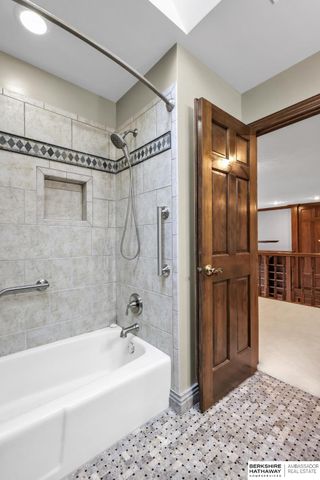 4415 S 167th Avenue, Omaha, NE 68135