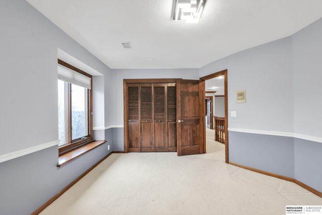 4415 S 167th Avenue, Omaha, NE 68135