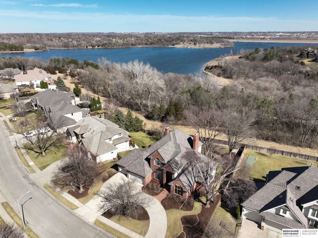 4415 S 167th Avenue, Omaha, NE 68135