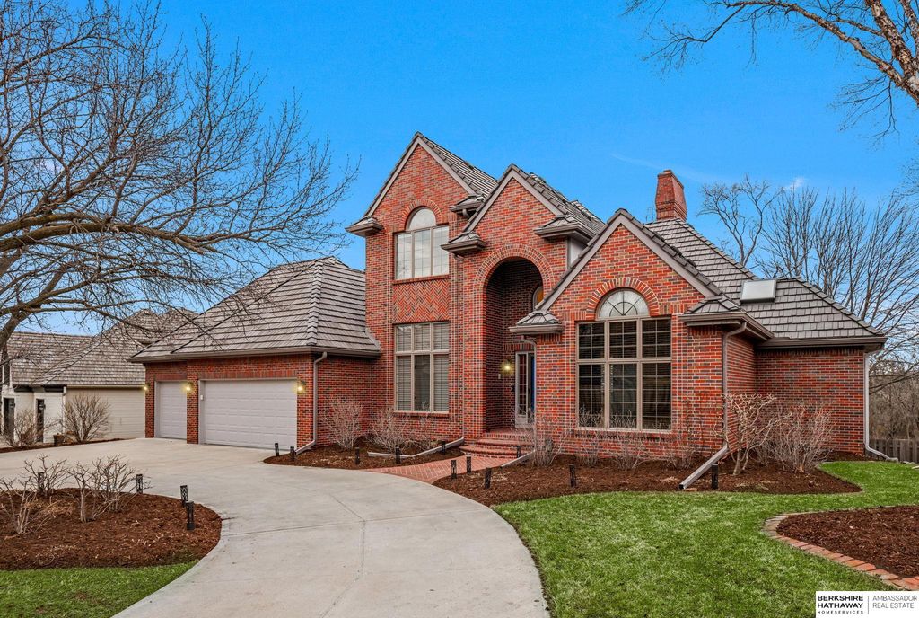 4415 S 167th Avenue, Omaha, NE 68135