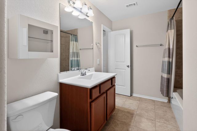 2608 Holbrook Springs Lane, League City, TX 77573