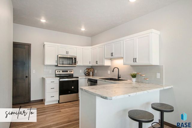 6241 S Alki Pl Place, Sioux Falls, SD 57108