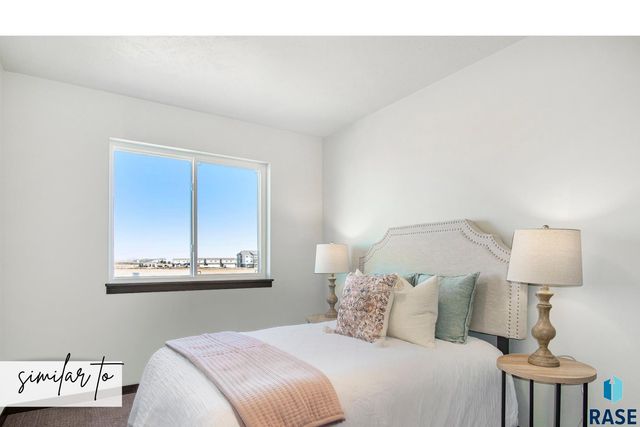 6241 S Alki Pl Place, Sioux Falls, SD 57108