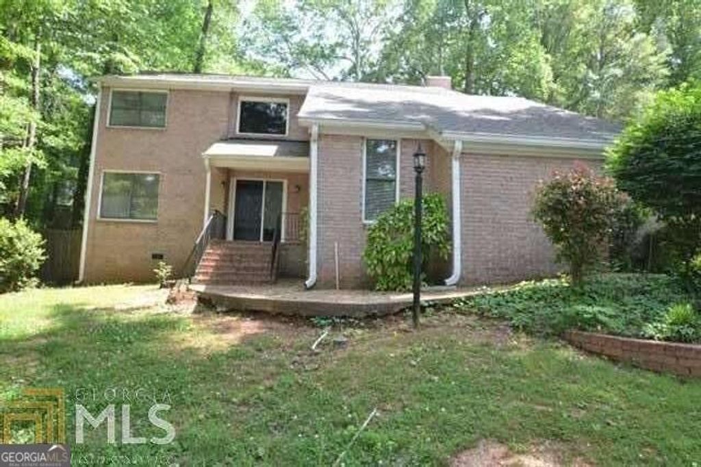 1632 Fieldgreen Overlook, Stone Mountain, GA 30088