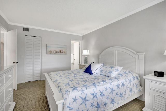 154 Lake Meryl Drive Unit 255, West Palm Beach, FL 33411