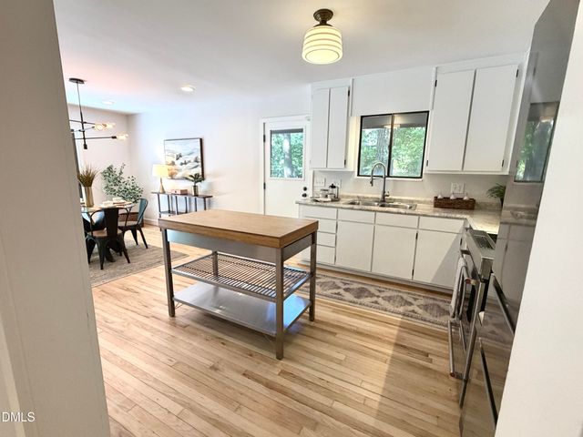 141 Dixie Drive, Chapel Hill, NC 27514