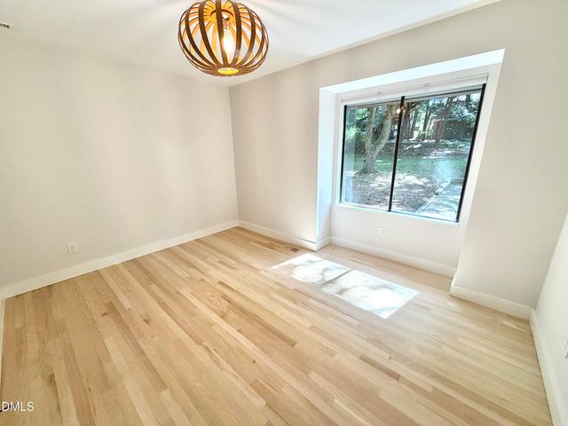 141 Dixie Drive, Chapel Hill, NC 27514