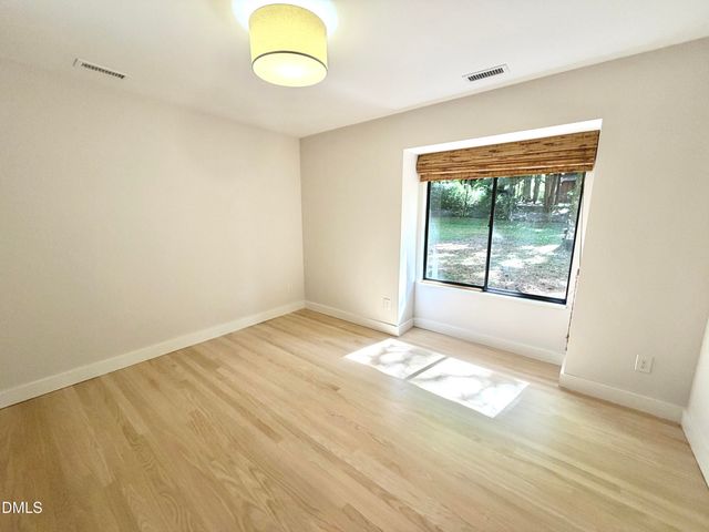 141 Dixie Drive, Chapel Hill, NC 27514