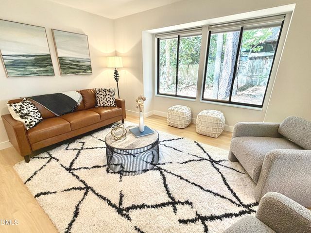 141 Dixie Drive, Chapel Hill, NC 27514