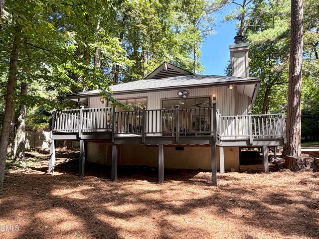 141 Dixie Drive, Chapel Hill, NC 27514