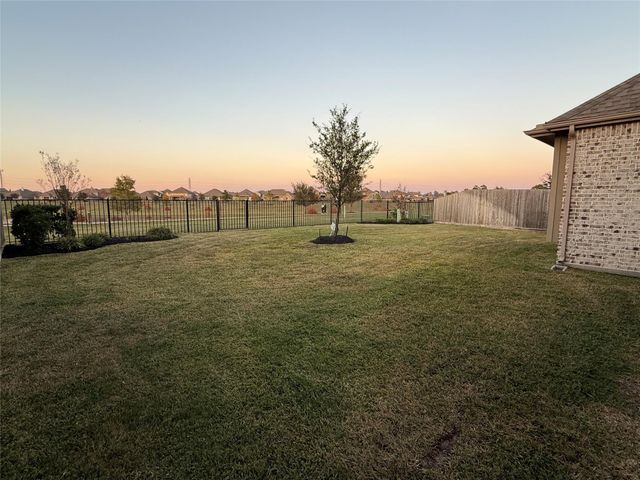 7414 Evelyn Grove Drive, Spring, TX 77379