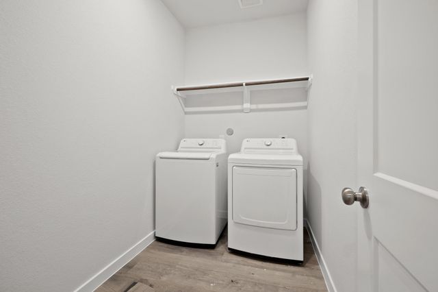 8021 Aquamarine Court, Texas City, TX 77591