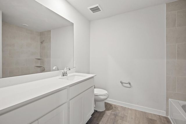 8021 Aquamarine Court, Texas City, TX 77591