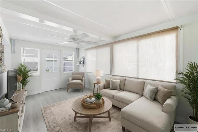 418 Timber LN N, North Fort Myers, FL 33917