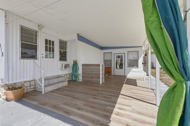 418 Timber LN N, North Fort Myers, FL 33917