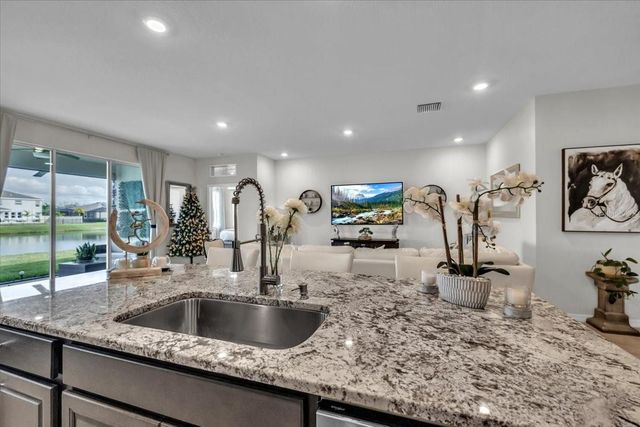 5313 HALEWOOD COURT, Bradenton, FL 34211