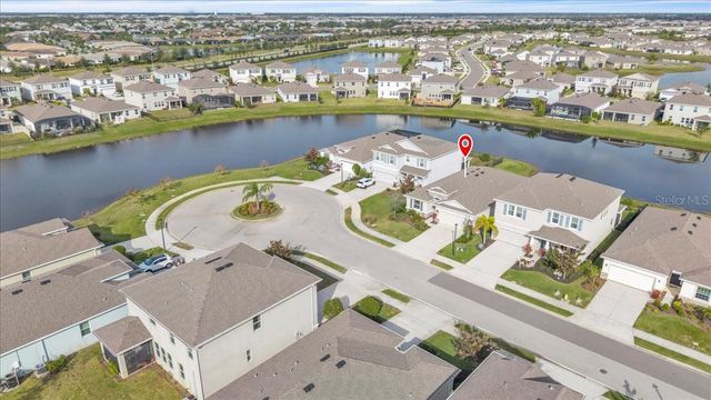 5313 HALEWOOD COURT, Bradenton, FL 34211