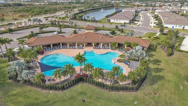 5313 HALEWOOD COURT, Bradenton, FL 34211