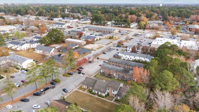 126 Oakmont Drive, Greenville, NC 27858