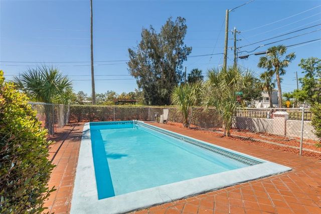 101 PAMPAS AVENUE, Tarpon Springs, FL 34689