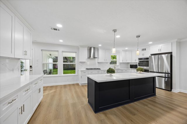 11815 Drexelbrook Drive, Houston, TX 77077