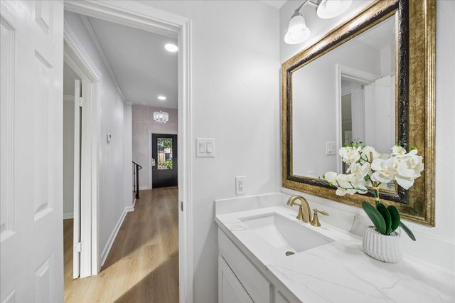 11815 Drexelbrook Drive, Houston, TX 77077