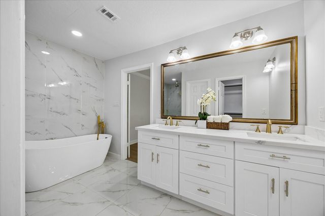 11815 Drexelbrook Drive, Houston, TX 77077