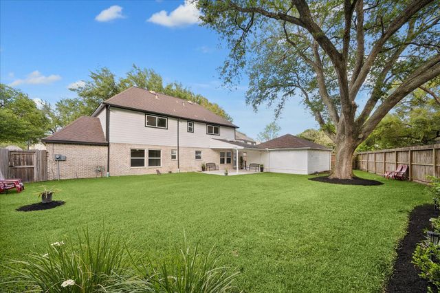 11815 Drexelbrook Drive, Houston, TX 77077