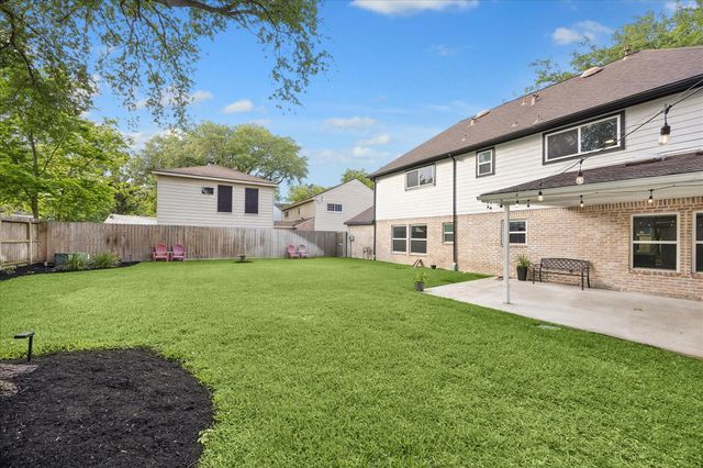 11815 Drexelbrook Drive, Houston, TX 77077