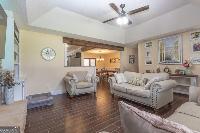 107 Loch Mere Drive, Kathleen, GA 31047