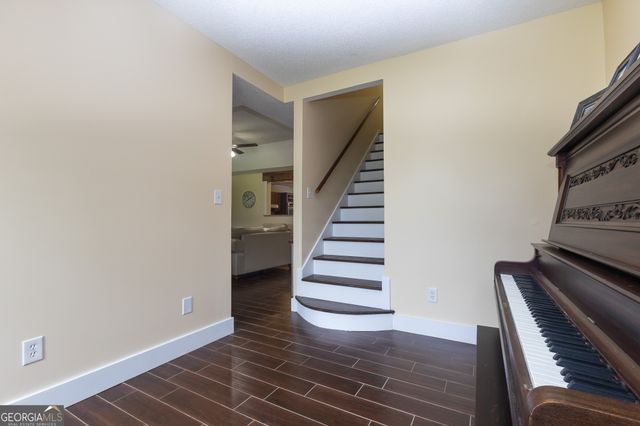 107 Loch Mere Drive, Kathleen, GA 31047
