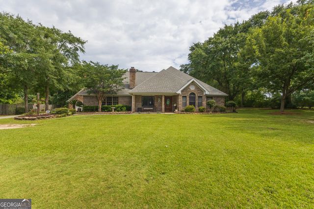 107 Loch Mere Drive, Kathleen, GA 31047