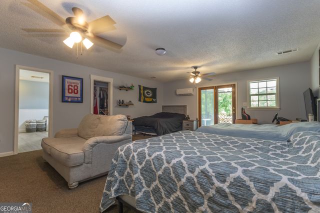 107 Loch Mere Drive, Kathleen, GA 31047