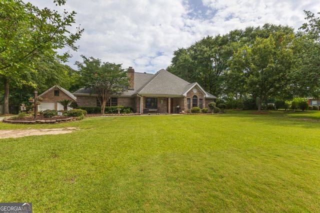 107 Loch Mere Drive, Kathleen, GA 31047