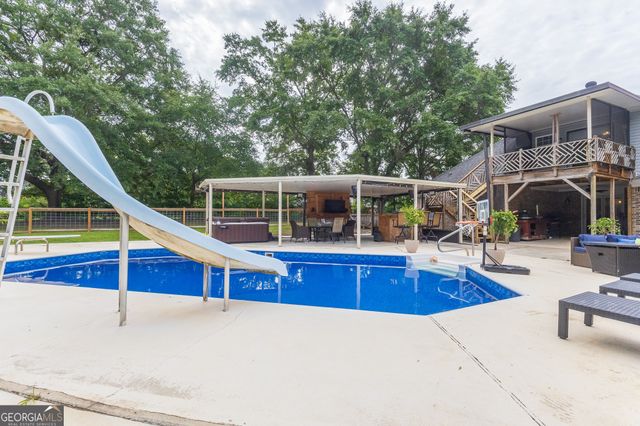 107 Loch Mere Drive, Kathleen, GA 31047