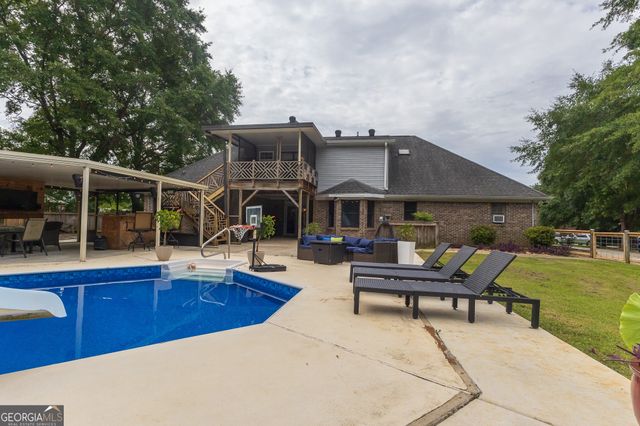 107 Loch Mere Drive, Kathleen, GA 31047