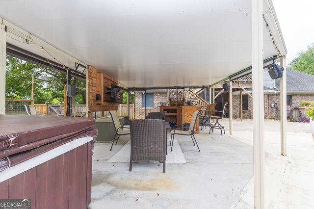 107 Loch Mere Drive, Kathleen, GA 31047