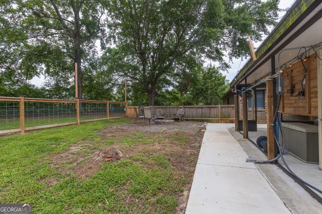 107 Loch Mere Drive, Kathleen, GA 31047