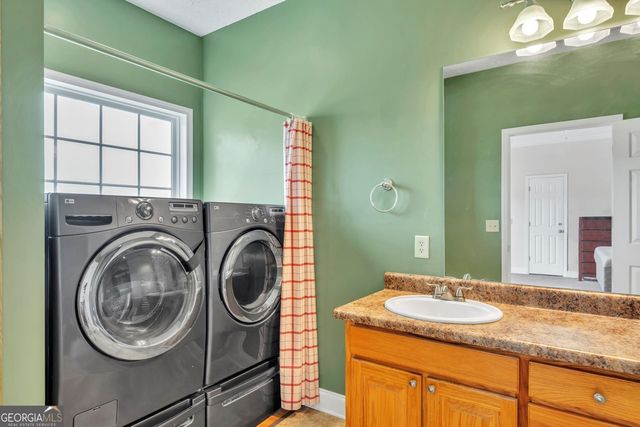 1017 Daniel Estates Lane, Dexter, GA 31019