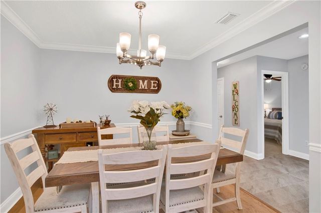 643 Spring Lake Court, Mobile, AL 36695
