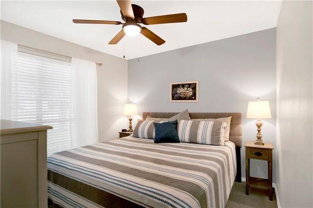 643 Spring Lake Court, Mobile, AL 36695