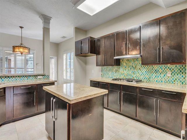 4414 Santee Drive, Baytown, TX 77521