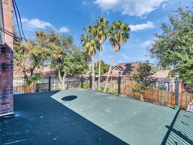 4414 Santee Drive, Baytown, TX 77521