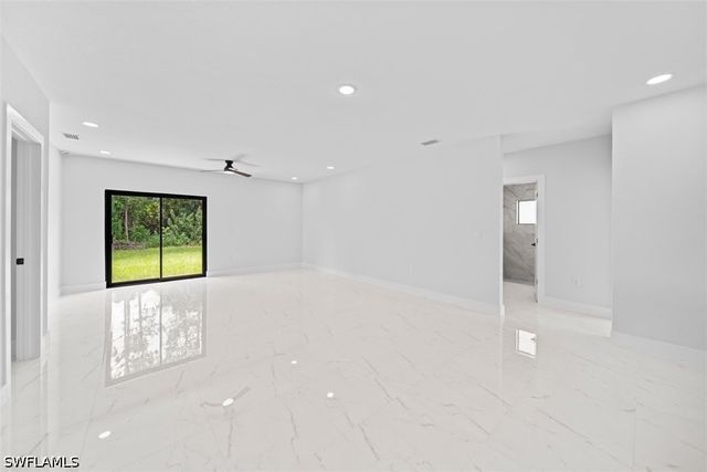 2811 1st St Sw, Lehigh Acres, FL 33976