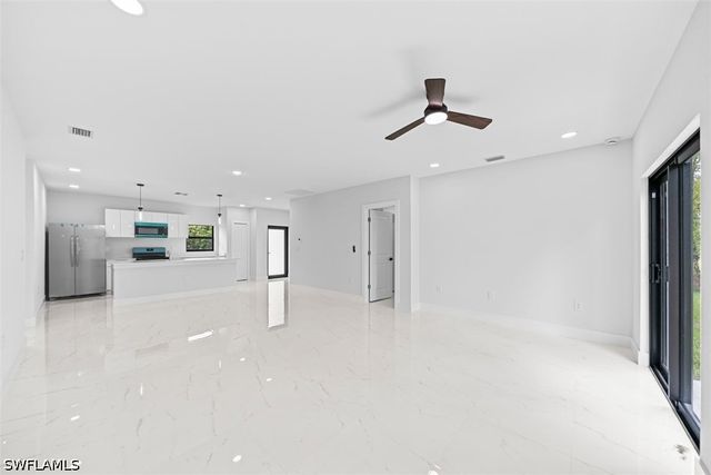 2811 1st St Sw, Lehigh Acres, FL 33976